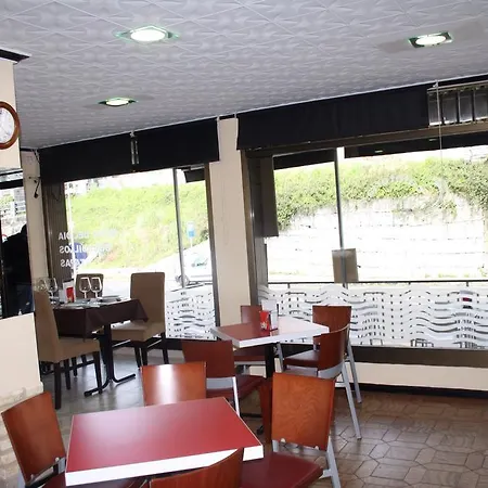 Guest house Residencia Airinos Chancelas